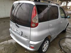 Сүрөт унаа Toyota Yaris Verso