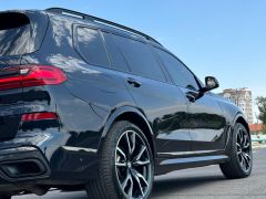 Сүрөт унаа BMW X7