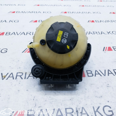 Spare Parts and Consumables - Бачок расширительный, F30LCI, 17137642158