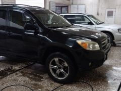 Photo of the vehicle Toyota RAV4