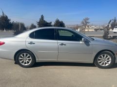 Photo of the vehicle Lexus ES