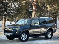 Photo of the vehicle Toyota 4Runner