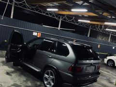 Photo of the vehicle BMW X5