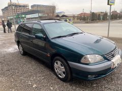 Сүрөт унаа Toyota Avensis