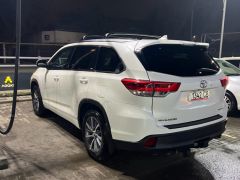 Сүрөт унаа Toyota Highlander