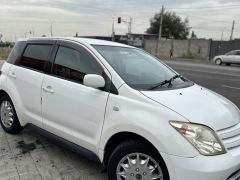 Фото авто Toyota Ist