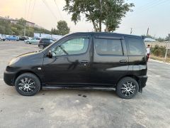 Photo of the vehicle Toyota FunCargo