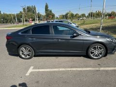 Photo of the vehicle Hyundai Sonata