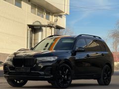 Фото авто BMW X7