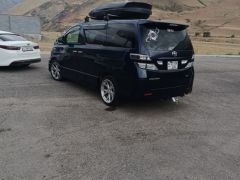 Фото авто Toyota Alphard