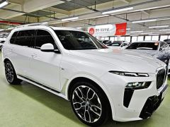 Фото авто BMW X7