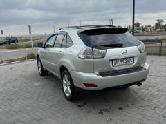 Photo of the vehicle Lexus RX