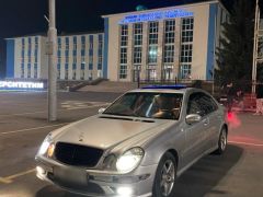 Сүрөт унаа Mercedes-Benz E-Класс