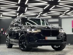 Фото авто BMW X7