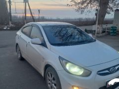 Сүрөт унаа Hyundai Solaris