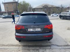 Photo of the vehicle Audi Q7