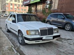 Сүрөт унаа Mercedes-Benz W124