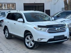 Сүрөт унаа Toyota Highlander