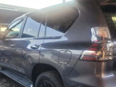 Photo of the vehicle Lexus GX