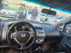 Photo of the vehicle Honda Jazz