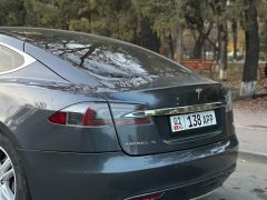 Photo of the vehicle Tesla Model S