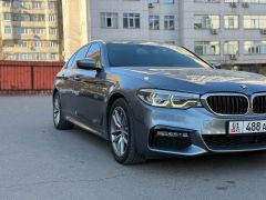 Photo of the vehicle BMW 5 Series