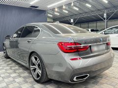 Фото авто BMW 7 серии