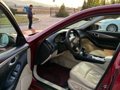 Сүрөт унаа Infiniti Q50