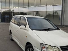 Фото авто Toyota Gaia