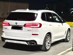 Фото авто BMW X5