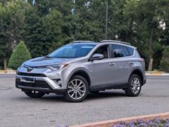 Фото авто Toyota RAV4