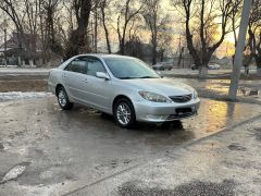 Сүрөт унаа Toyota Camry