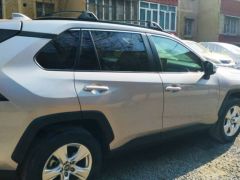 Сүрөт унаа Toyota RAV4