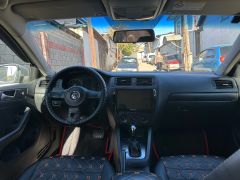 Сүрөт унаа Volkswagen Jetta