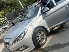 Photo of the vehicle Hyundai Sonata