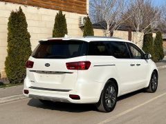 Фото авто Kia Carnival