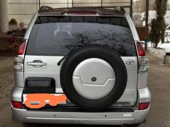 Photo of the vehicle Toyota Land Cruiser Prado