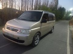 Фото авто Honda Stepwgn