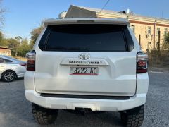 Photo of the vehicle Toyota 4Runner