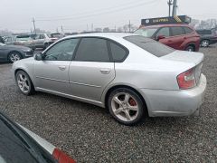 Photo of the vehicle Subaru Legacy