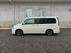 Фото авто Honda Stepwgn