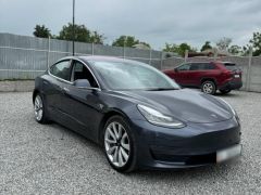 Фото авто Tesla Model 3