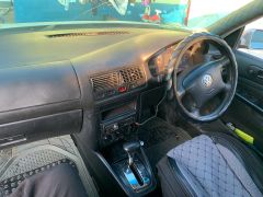 Сүрөт унаа Volkswagen Golf