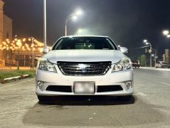 Сүрөт унаа Toyota Crown