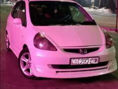 Photo of the vehicle Honda Fit