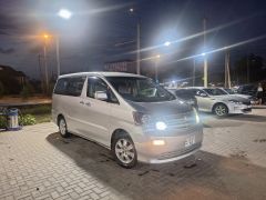 Фото авто Toyota Alphard