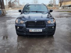 Photo of the vehicle BMW X5