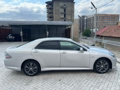 Сүрөт унаа Toyota Crown