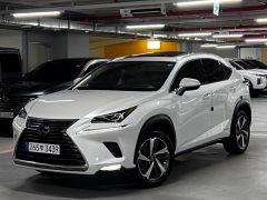 Photo of the vehicle Lexus NX