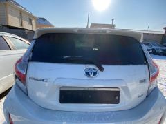 Фото авто Toyota Prius c